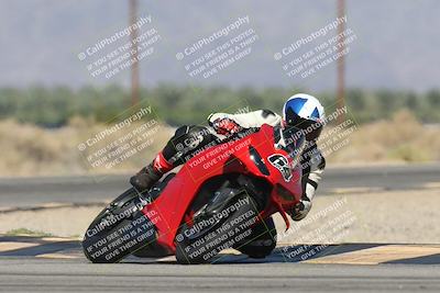 media/Oct-13-2025-Moto Forza (Mon) [[a66d839500]]/2-A Group/Session 3 (Turn 16)/